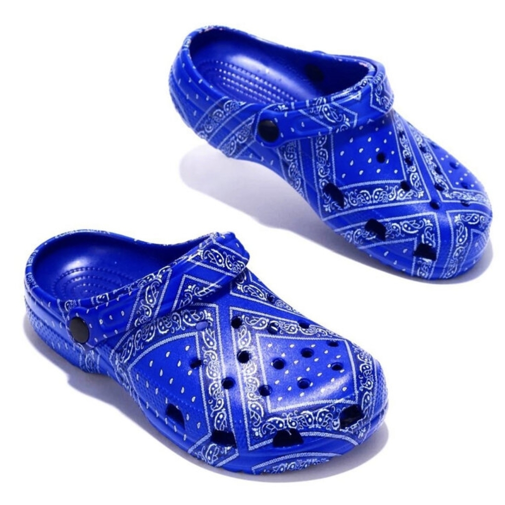 Blue bandana slides